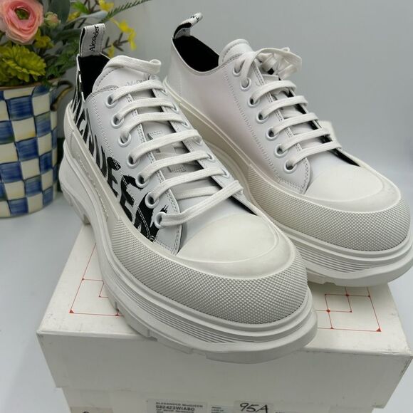 Men’s Alexander, McQueen tread slick low top sneakers size 45 made in Italy - Picture 1 of 11